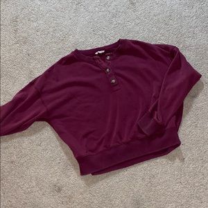 Maroon American Eagle Button crew neck